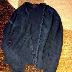 color works sweater 